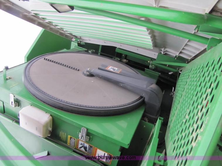 image for item 3503 2003 John Deere 9650 STS combine