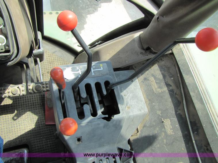 image for item 3528 John Deere 3155 tractor