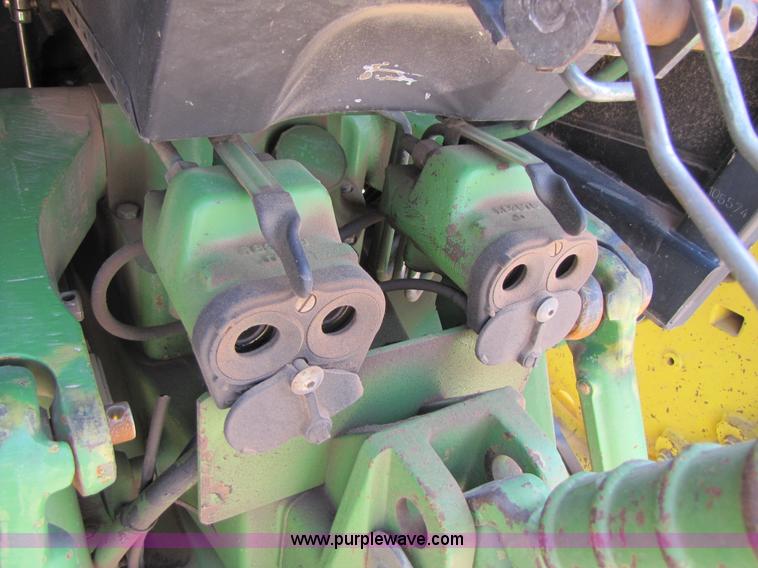 image for item 3528 John Deere 3155 tractor