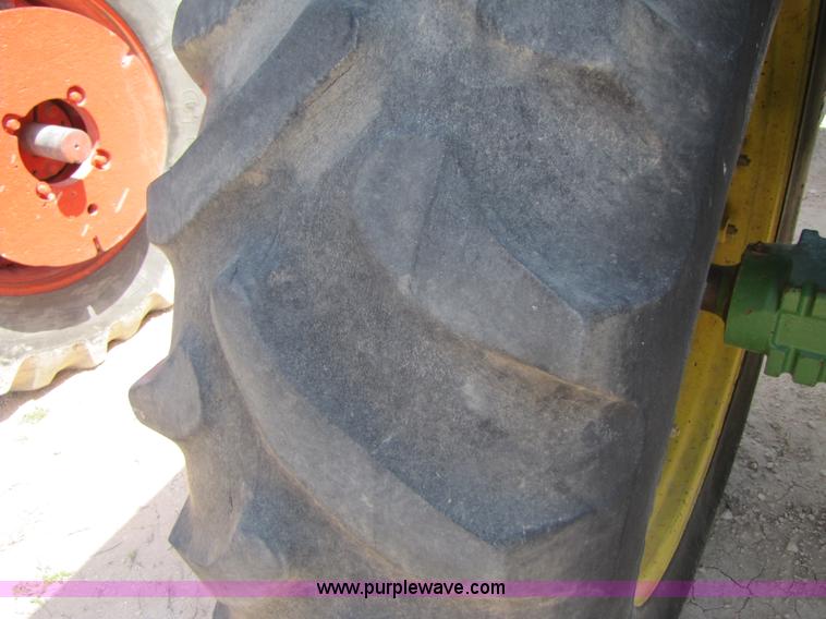 image for item 3528 John Deere 3155 tractor