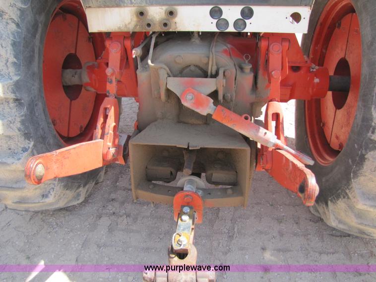 image for item 3529 1983 Case 2390 tractor