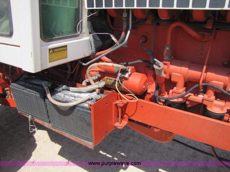 image for item 3529 1983 Case 2390 tractor