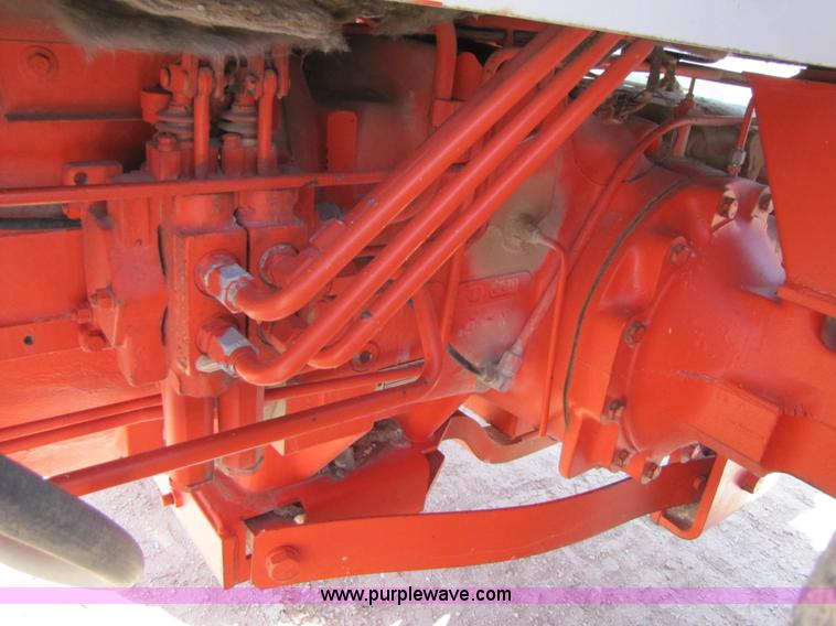 image for item 3529 1983 Case 2390 tractor