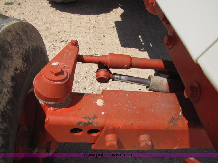 image for item 3529 1983 Case 2390 tractor