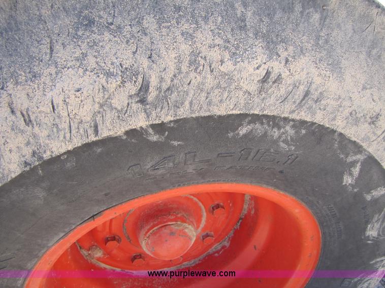 image for item 3529 1983 Case 2390 tractor