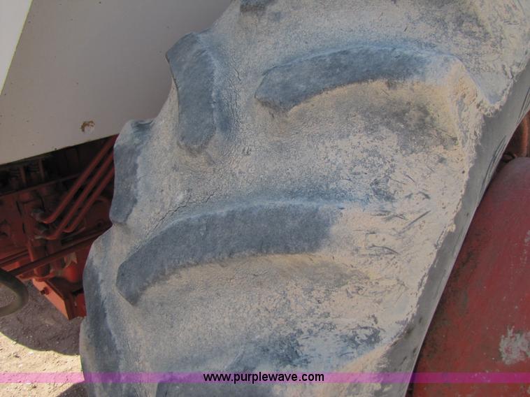 image for item 3529 1983 Case 2390 tractor