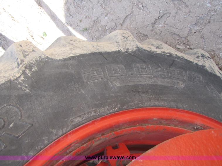 image for item 3529 1983 Case 2390 tractor