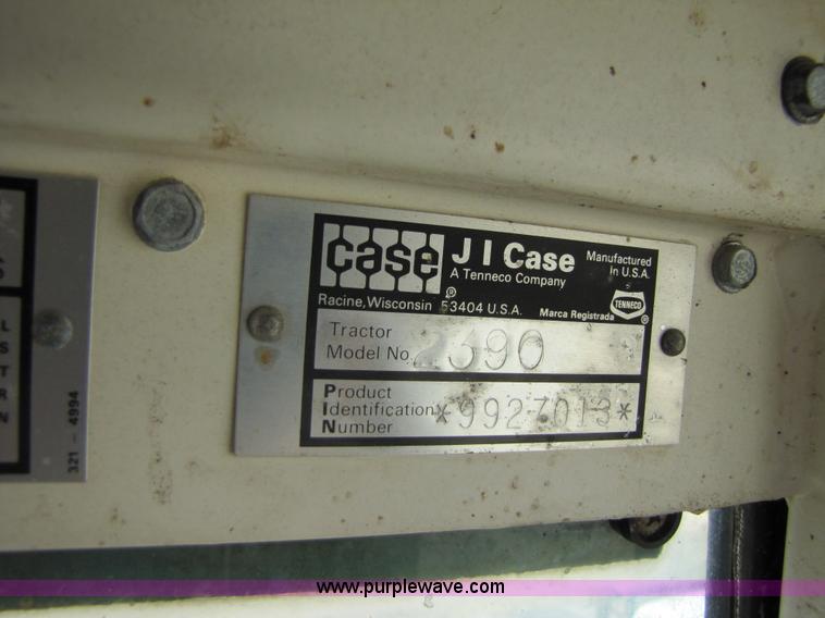 image for item 3529 1983 Case 2390 tractor
