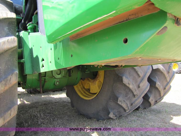 image for item 3546 1998 John Deere 9300 4WD tractor