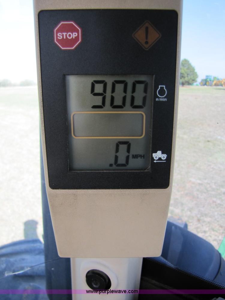 image for item 3546 1998 John Deere 9300 4WD tractor