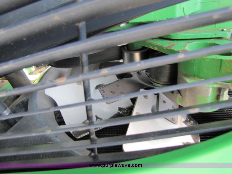 image for item 3546 1998 John Deere 9300 4WD tractor