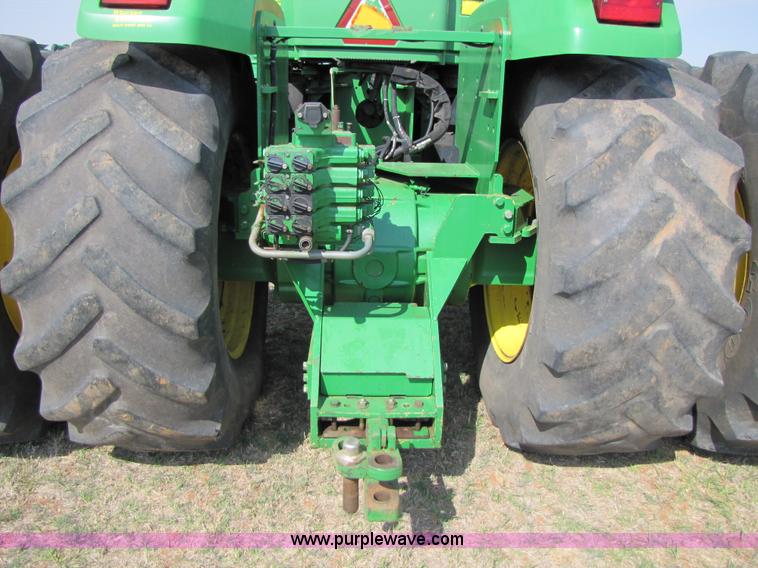 image for item 3546 1998 John Deere 9300 4WD tractor