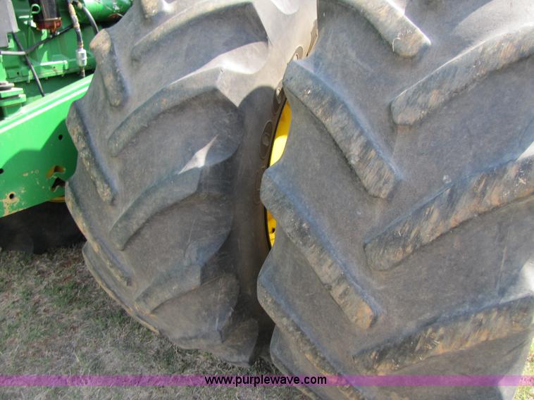 image for item 3546 1998 John Deere 9300 4WD tractor