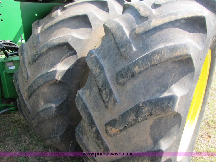 image for item 3546 1998 John Deere 9300 4WD tractor