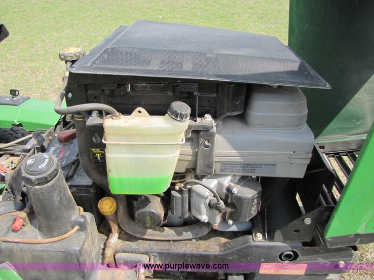 image for item 3548 1998 John Deere F725 riding mower
