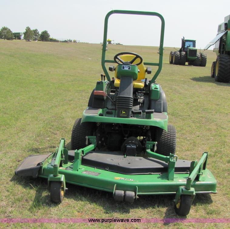 image for item 3550 2002 John Deere 1420 front deck mower