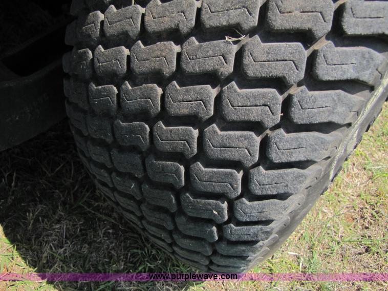 image for item 3550 2002 John Deere 1420 front deck mower