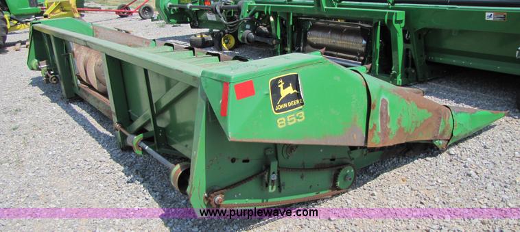 image for item 3552 John Deere 853A all crop head