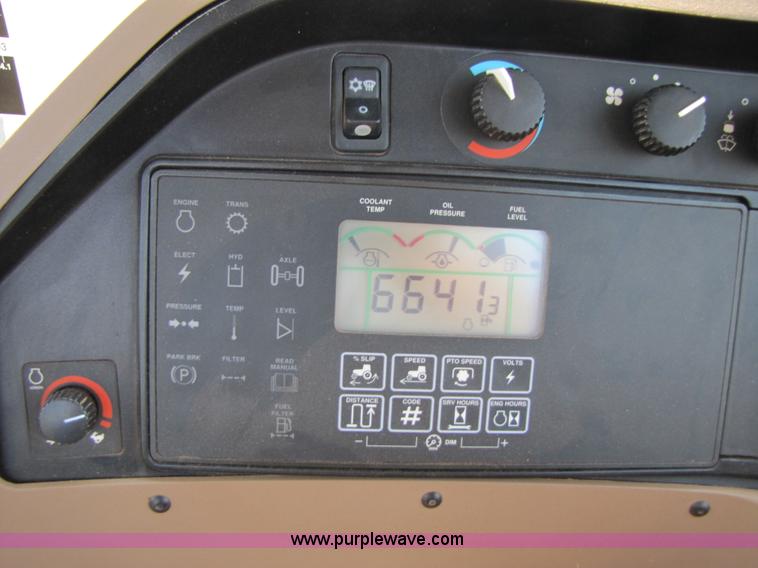 image for item 3553 2002 John Deere 9200 4WD tractor