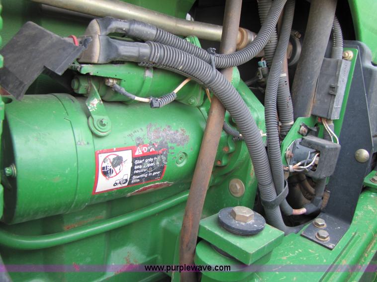 image for item 3553 2002 John Deere 9200 4WD tractor