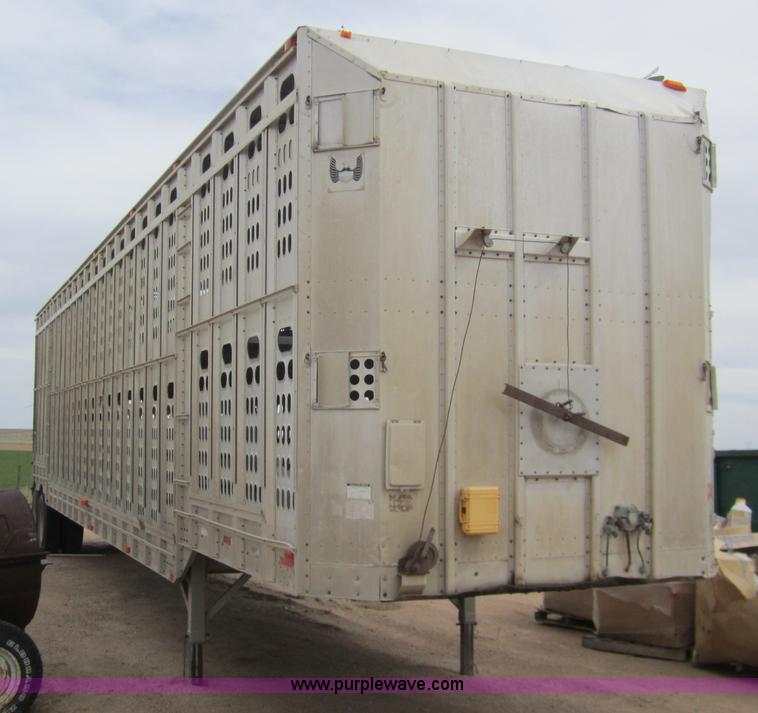 image for item 6423 1995 Barrett 50' straight deck hog trailer