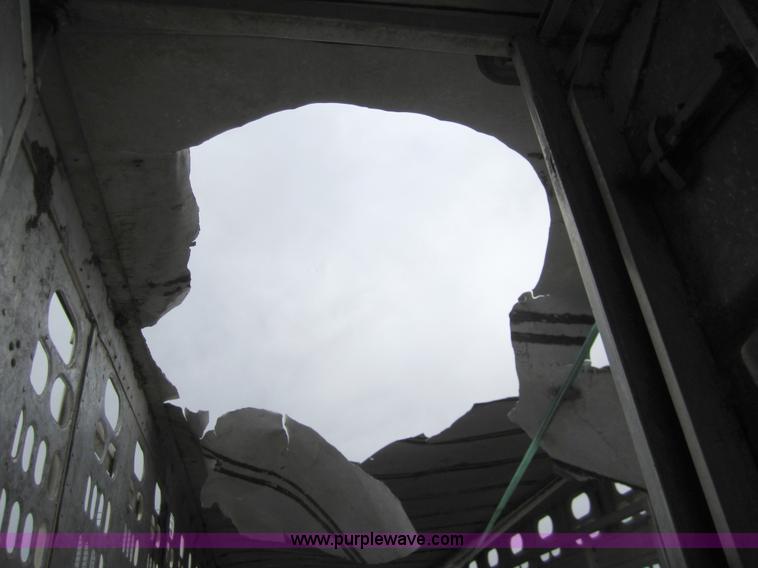 image for item 6423 1995 Barrett 50' straight deck hog trailer