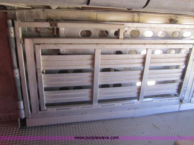 image for item 6473 1995 Wilson 53' straight deck hog trailer