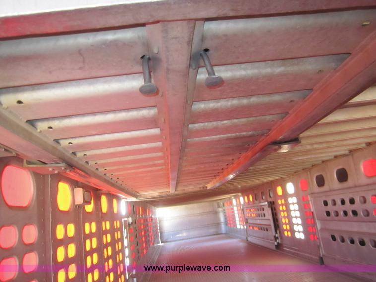 image for item 6473 1995 Wilson 53' straight deck hog trailer