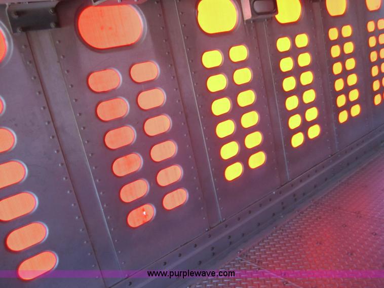 image for item 6473 1995 Wilson 53' straight deck hog trailer