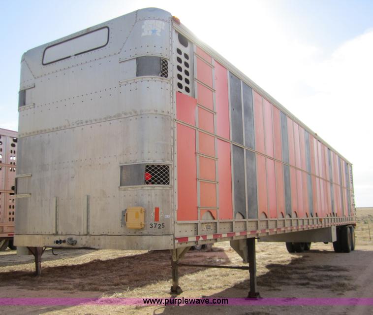 image for item 6479 1995 Wilson 53' straight deck hog trailer