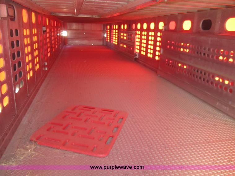 image for item 6479 1995 Wilson 53' straight deck hog trailer