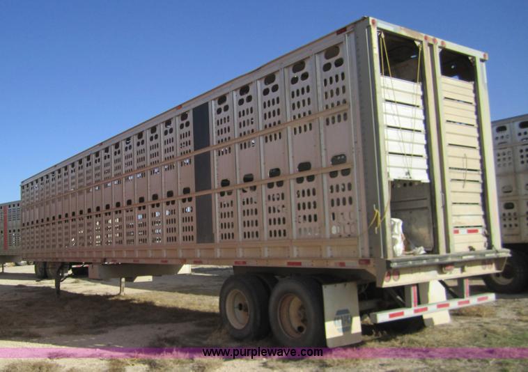 image for item 6481 1995 Barrett 53' straight deck hog trailer