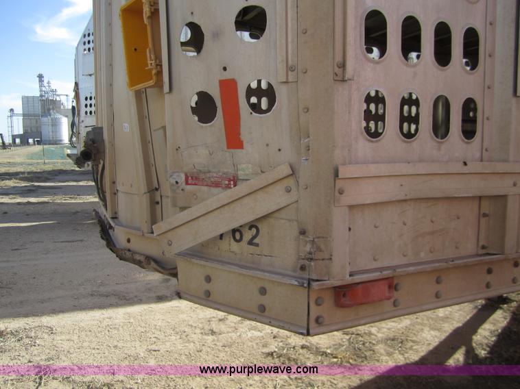 image for item 6481 1995 Barrett 53' straight deck hog trailer