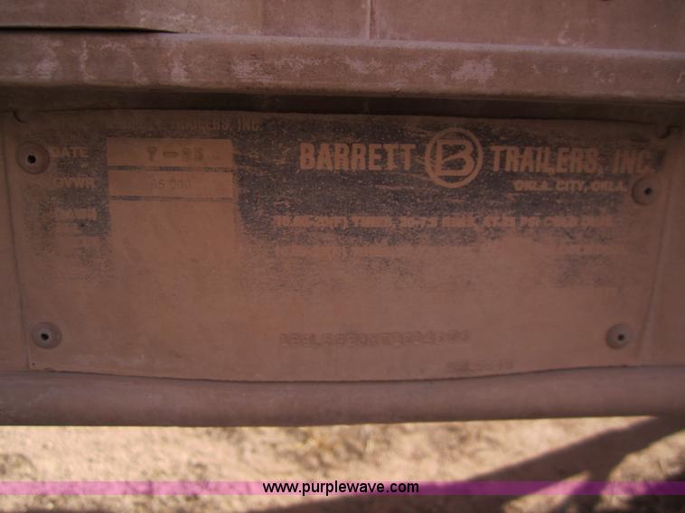 image for item 6481 1995 Barrett 53' straight deck hog trailer