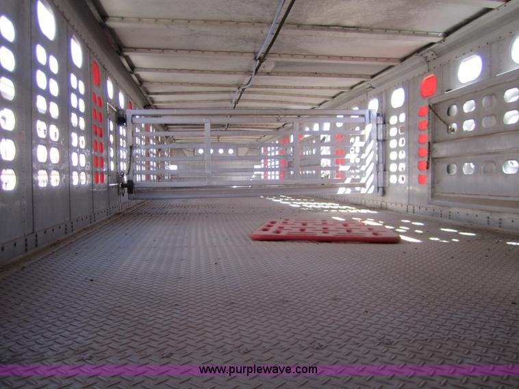 image for item 6482 1996 Wilson 53' straight deck hog trailer