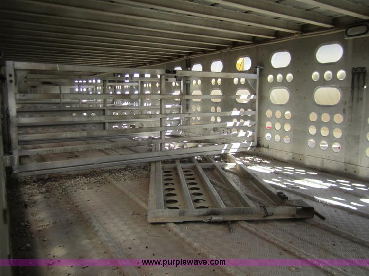 image for item 6483 1997 Merritt 53' straight deck hog trailer