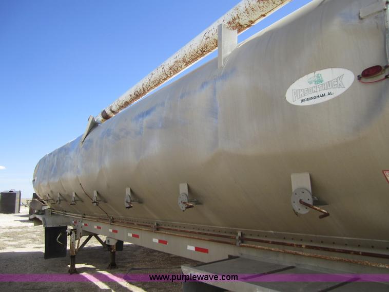 image for item 6485 1999 Pinson 42' feed trailer