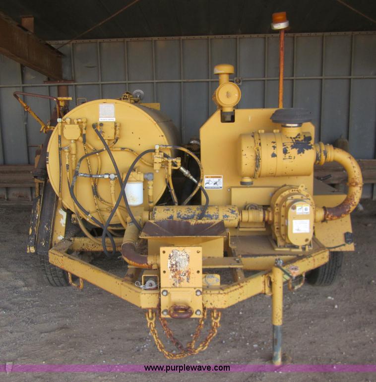 image for item 2966 Rosco RA-200 pothole machine