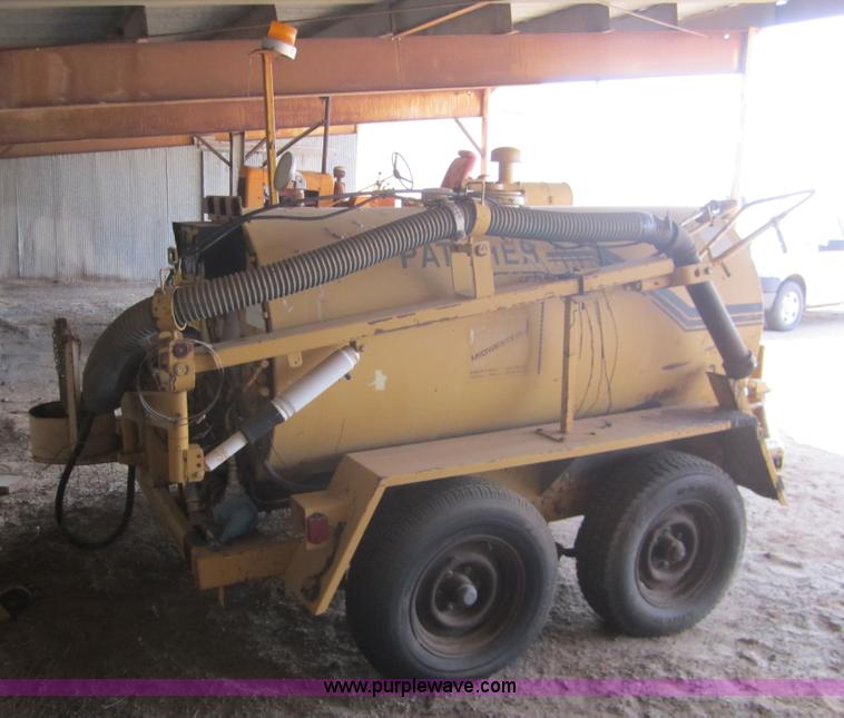 image for item 2966 Rosco RA-200 pothole machine