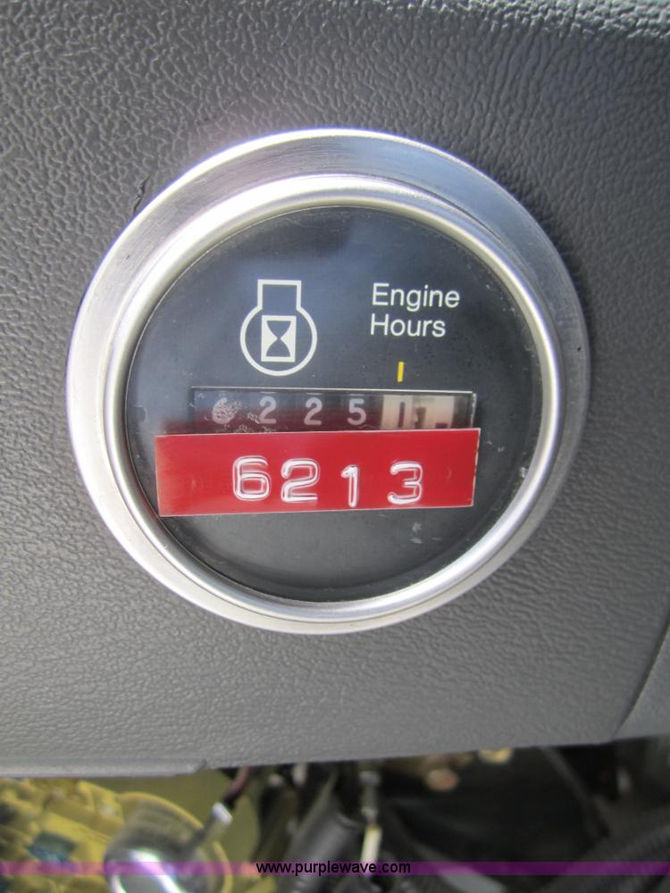 image for item 2974 1990 Ford E350 ambulance