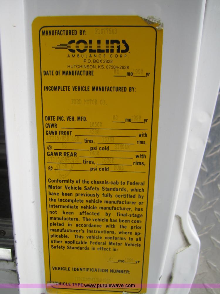 image for item 2974 1990 Ford E350 ambulance