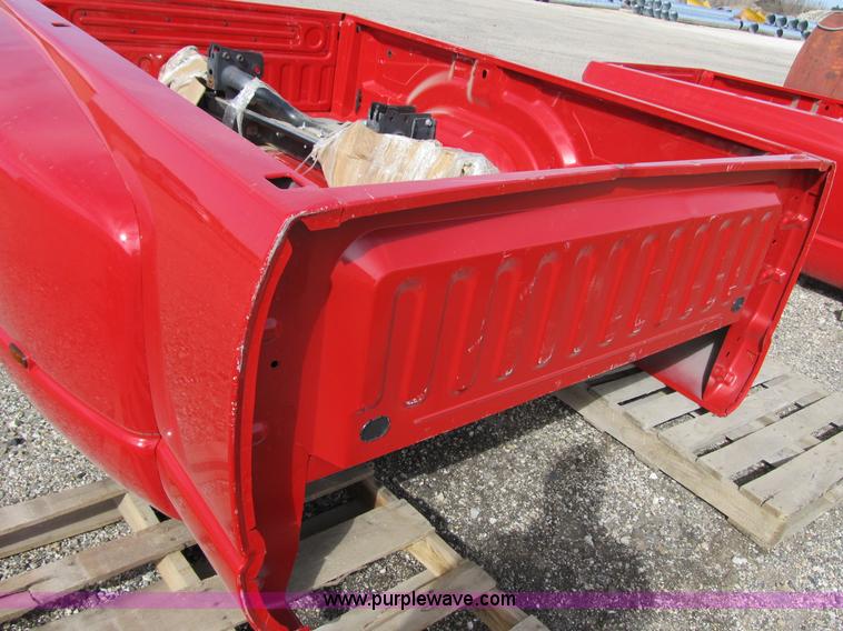 image for item 4097 2004 Dodge Ram one ton pickup truck bed with bumper