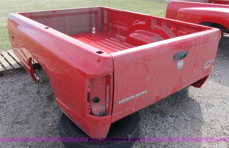 image for item 4098 2006 Dodge Ram 3/4 ton pickup truck bed