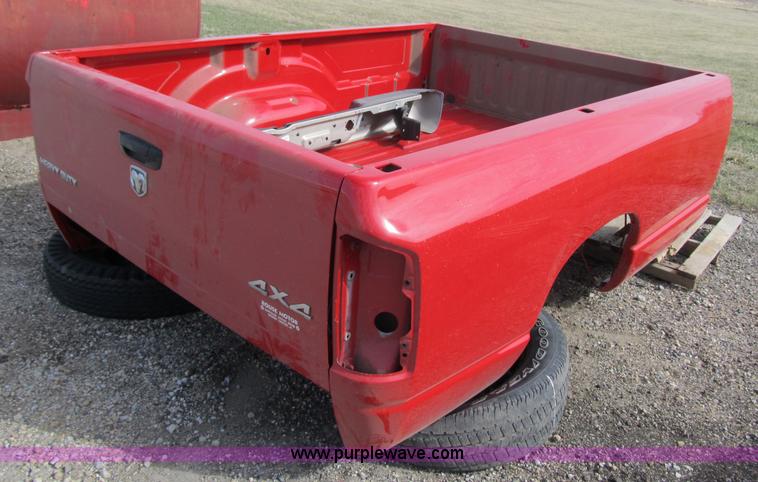 image for item 4098 2006 Dodge Ram 3/4 ton pickup truck bed