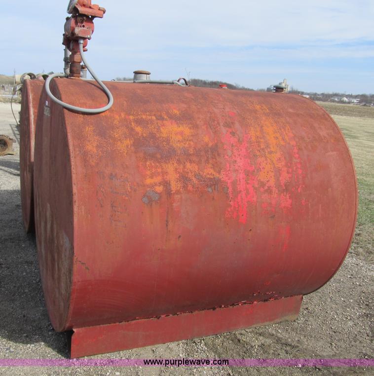 image for item 4099 (2) 1,000 gallon fuel tanks