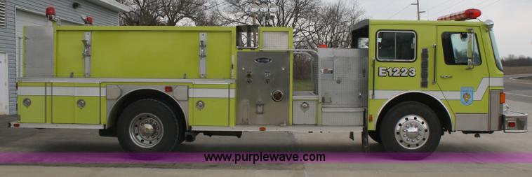 image for item 4686 1990 Ottawa E-ONE fire truck