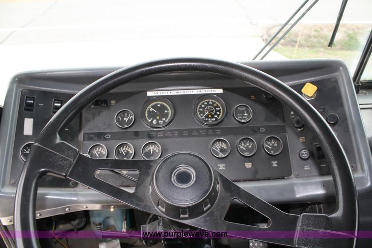 image for item 4686 1990 Ottawa E-ONE fire truck