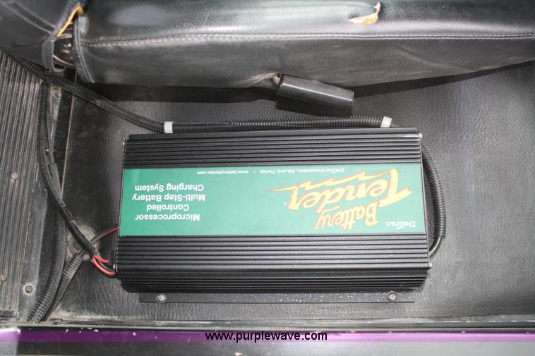 image for item 4686 1990 Ottawa E-ONE fire truck