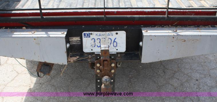 image for item 5039 1995 Ford F250 XL extended cab pickup truck