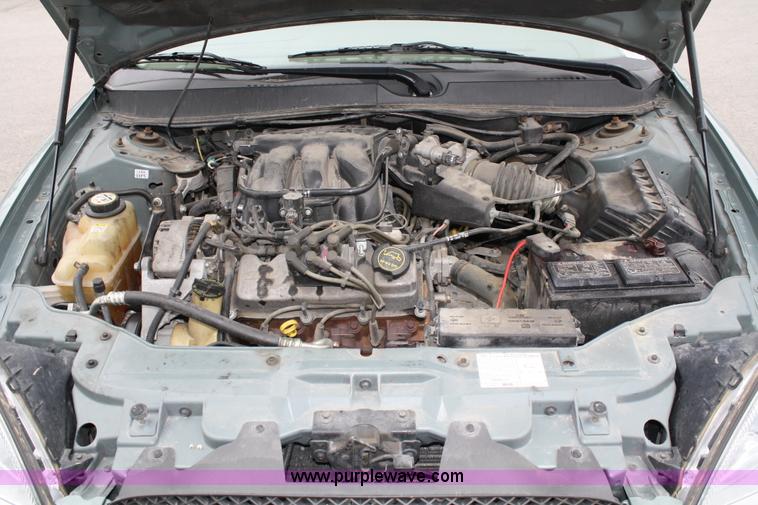 image for item 5095 2007 Ford Taurus SE